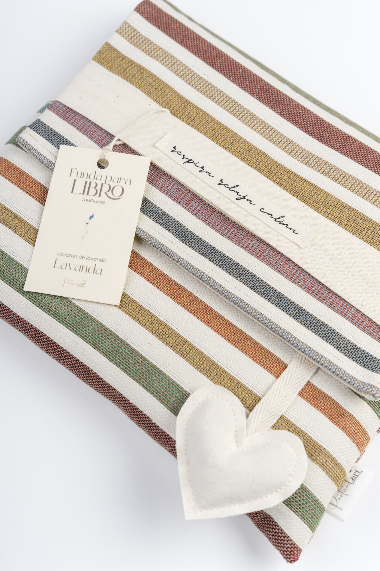 Libro protegido en Funda de Tela para Libros – uso diario y tacto natural